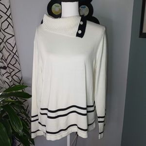 Navy blue & white long sleeve turtleneck top. Sz L
